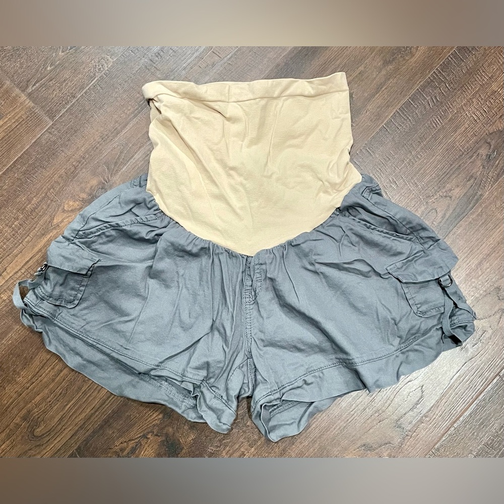 Motherhood Maternity Secret Fit Belly Cargo Shorts